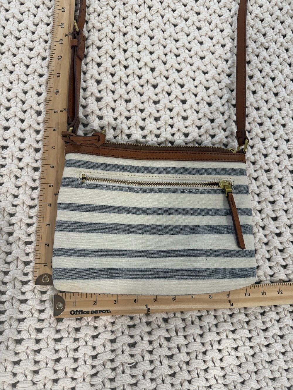 Fossil Fiona Striped Crossbody Bag with Tan Leather Trim - Picture 11 of 12